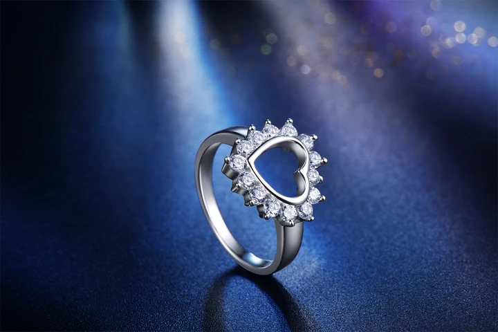 720 Heart ring