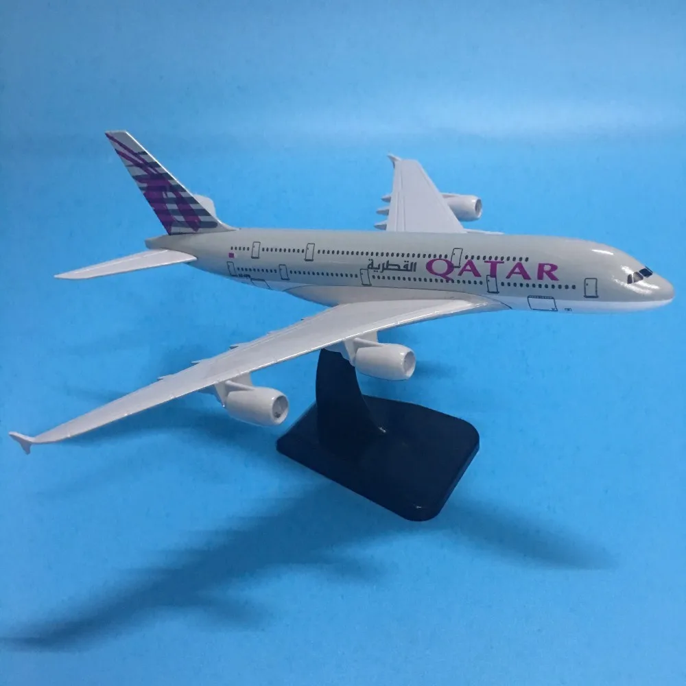 JASON TUTU 20cm Plane Model Airplane Model QATAR Airbus A380 Aircraft Model 1:200 Diecast Metal Airplanes Plane Toy Gift