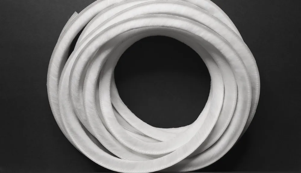 Som à prova de vento Porta Janela