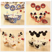 Set s Mickey Mousem – 12 ks dortových kelímků +12 ks dekorací na zapíchnutí