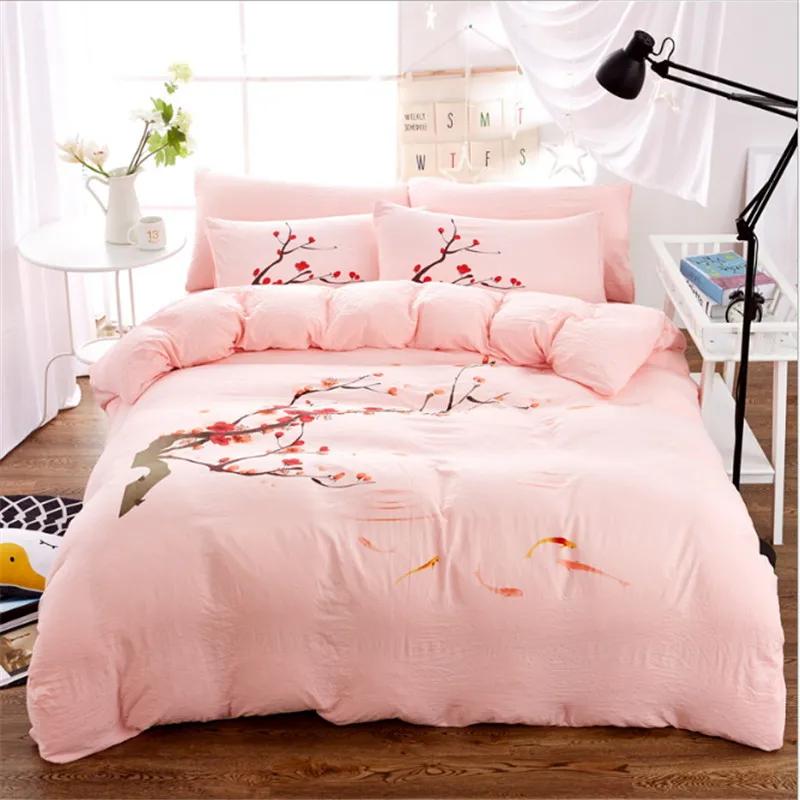 

high quality Flower pattern NEW bedding luxury 4pcs 1pcs quilt cover/1pcs bed sheet/2pcs pillowcase free shipping