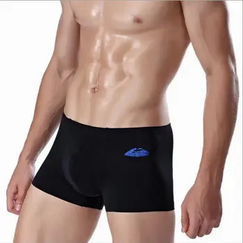 

Hot Sale men's sexy silk one-piece seamless lips kiss stamp boxer 5 colors optional