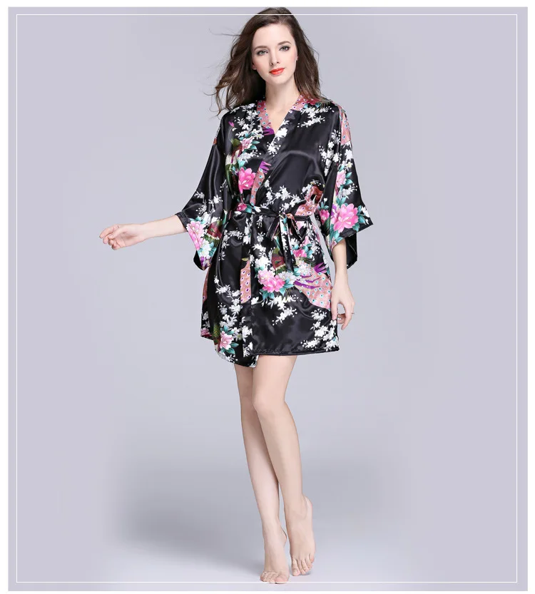 Черный/белый Халаты Мода 2017 г. атлас халат для женщин; Большие размеры принт Для женщин S кимоно Ночная рубашка длинные шелковые Халаты