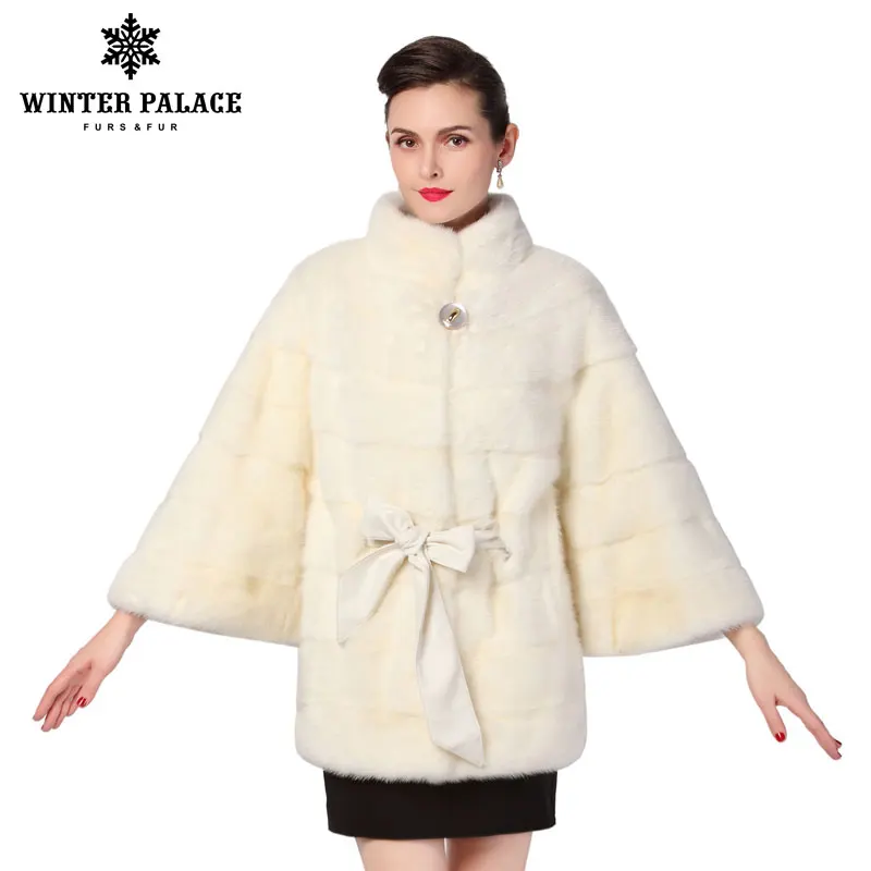 

The best seller of natural mink fur coats White mink fur coat is a bat model with long detachable sleeves Fur collar and hood