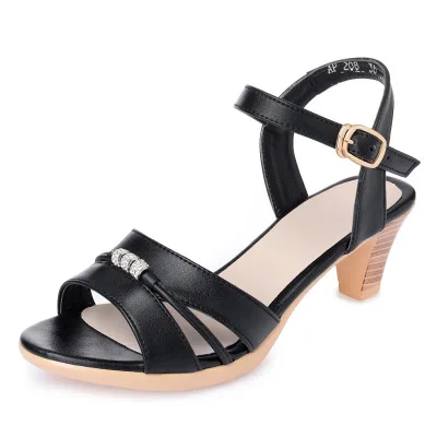 GKTINOO/женские летние кожаные Босоножки с открытым носком; женская обувь на высоком толстом каблуке; Модные женские босоножки на платформе; большие размеры 35-43 - Цвет: Черный
