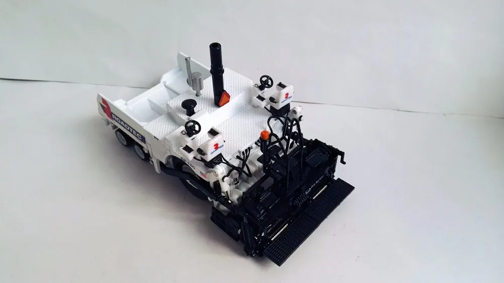 584374 (7)