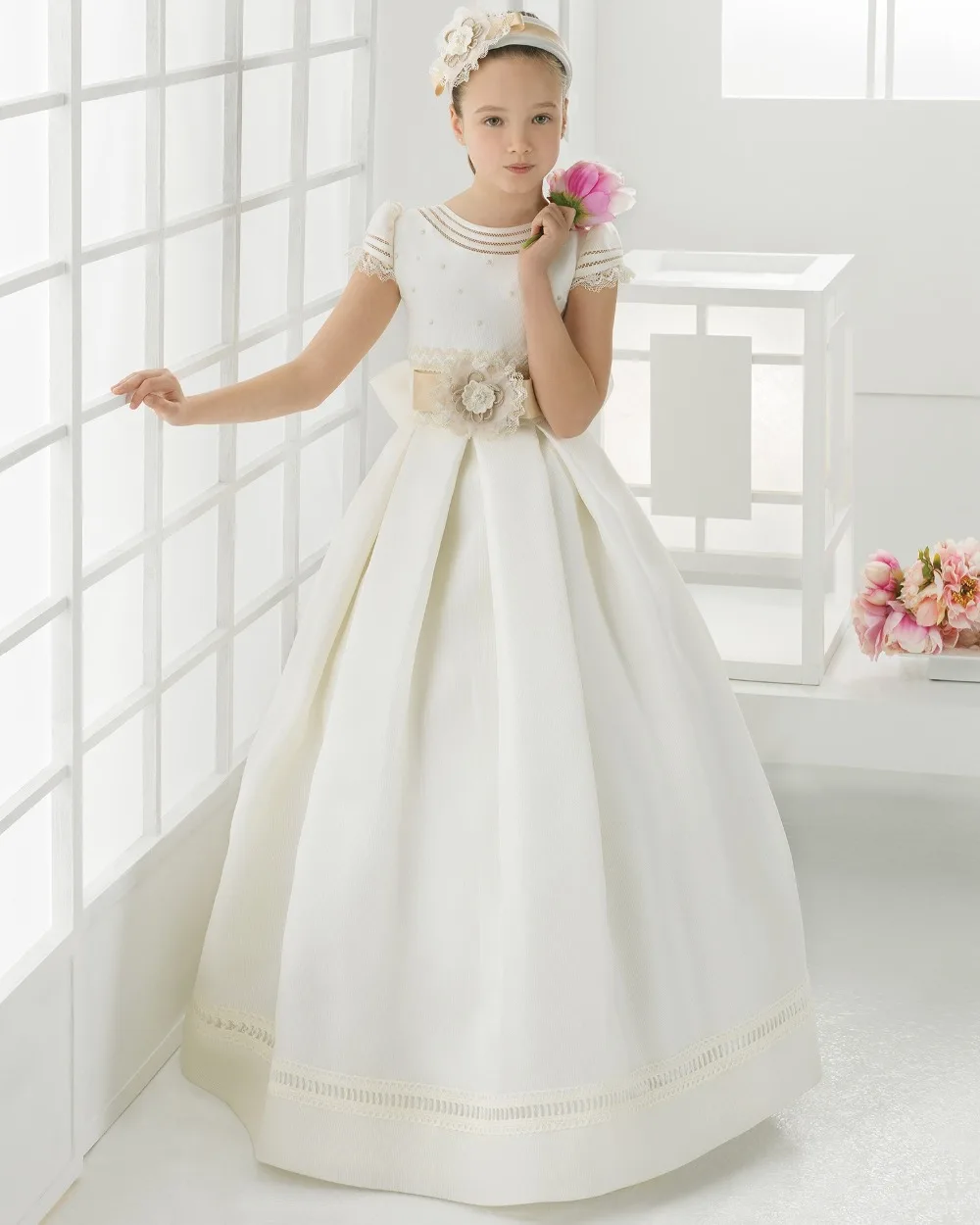 

Vestido Daminha Casamento 2019 first communion dresses for girls Satin Ball Gown Cheap Flower Girl Dresses for weddings girls