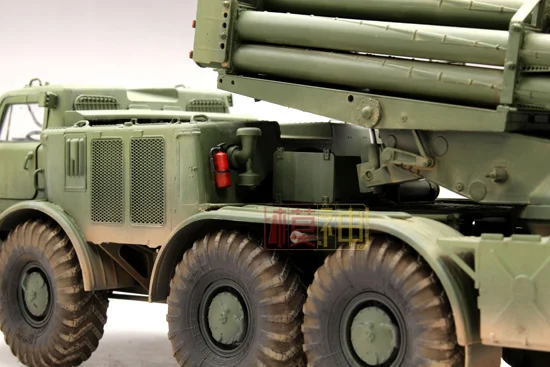 1/35 русский 9P140 тел 9K57 ураган многократного запуска ракетной системы 01026