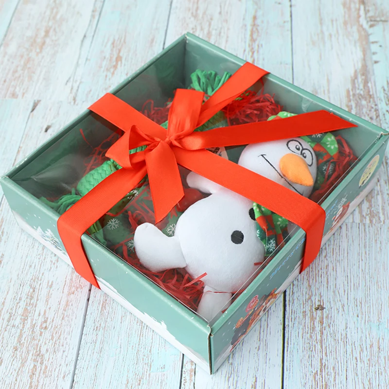 

4pcs/set Christmas Pet Toys Dog Squeaky Plush Toys 4 Pack Christmas Dog Toys for Small Dog Durable Christmas Pet Dog Gift