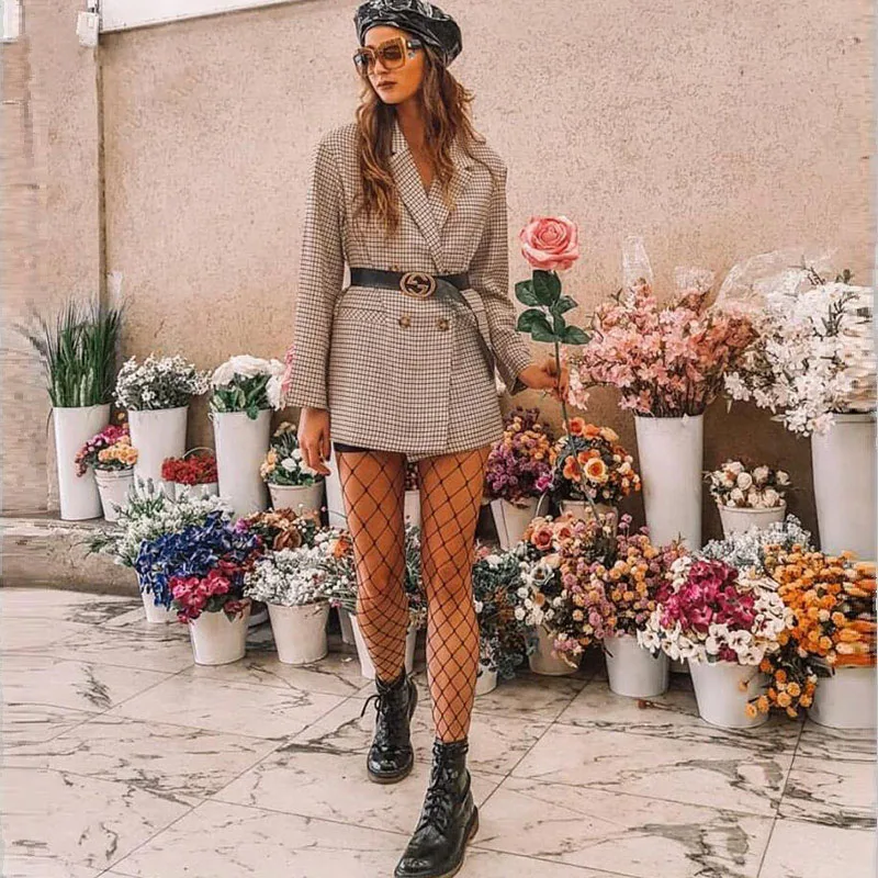 

2019 new autumn and winter women's fashion classic first generation lapel button button waist long sleeve plaid jacket (ZC3249)