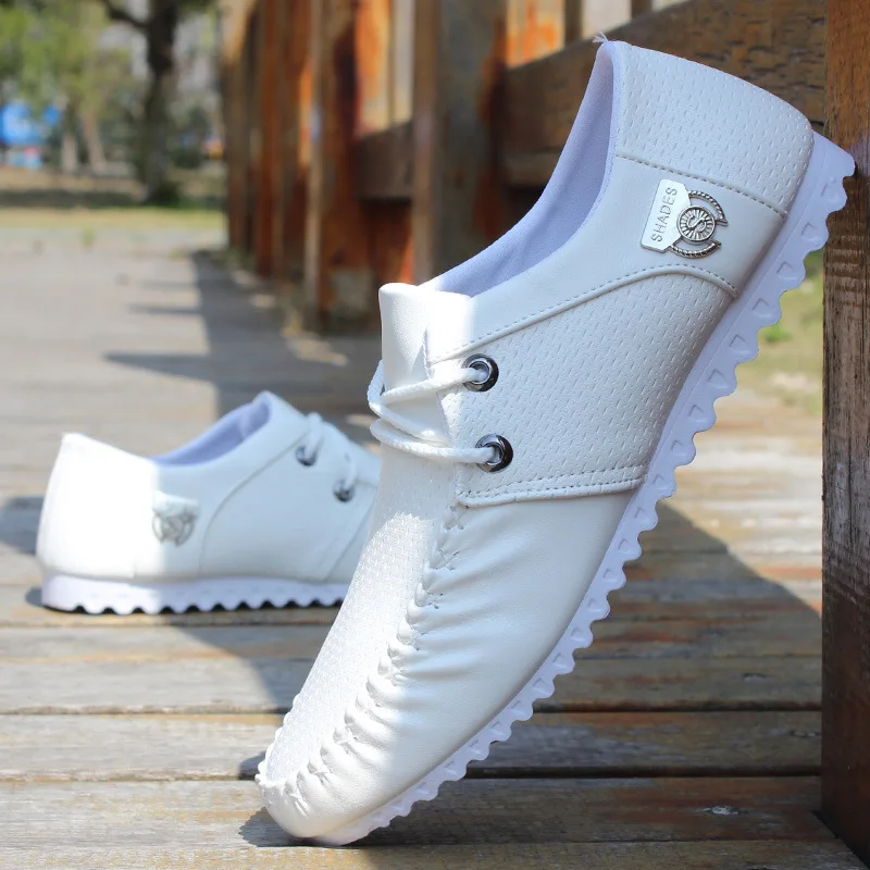 comfortable boat shoes for walking