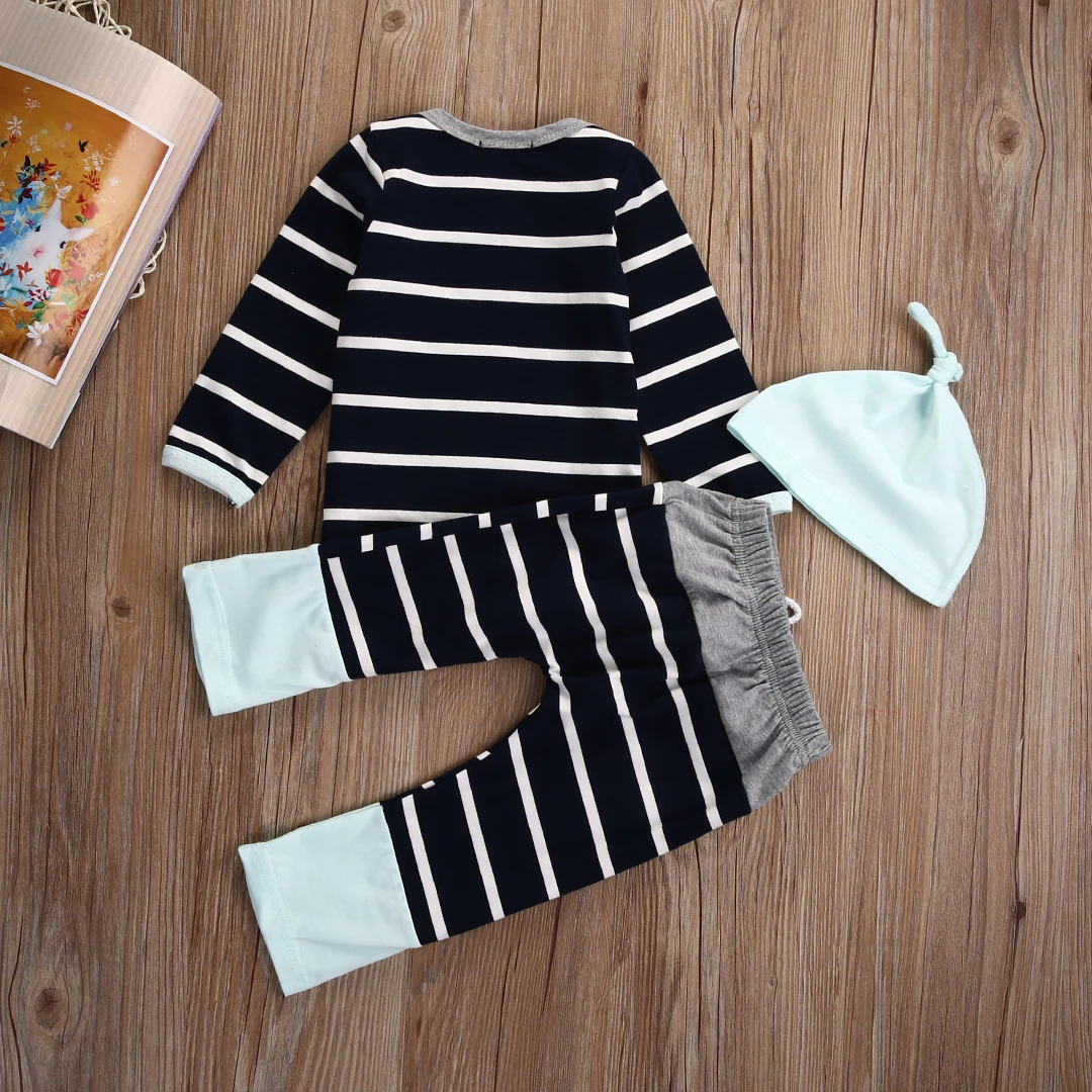 Топы с длинными рукавами для новорожденных мальчиков и девочек+ длинные штаны, шапка, комплект одежды из 3 предметов, одежда для мальчиков от 0 до 18 месяцев комплекты из 3 предметов в синюю полоску