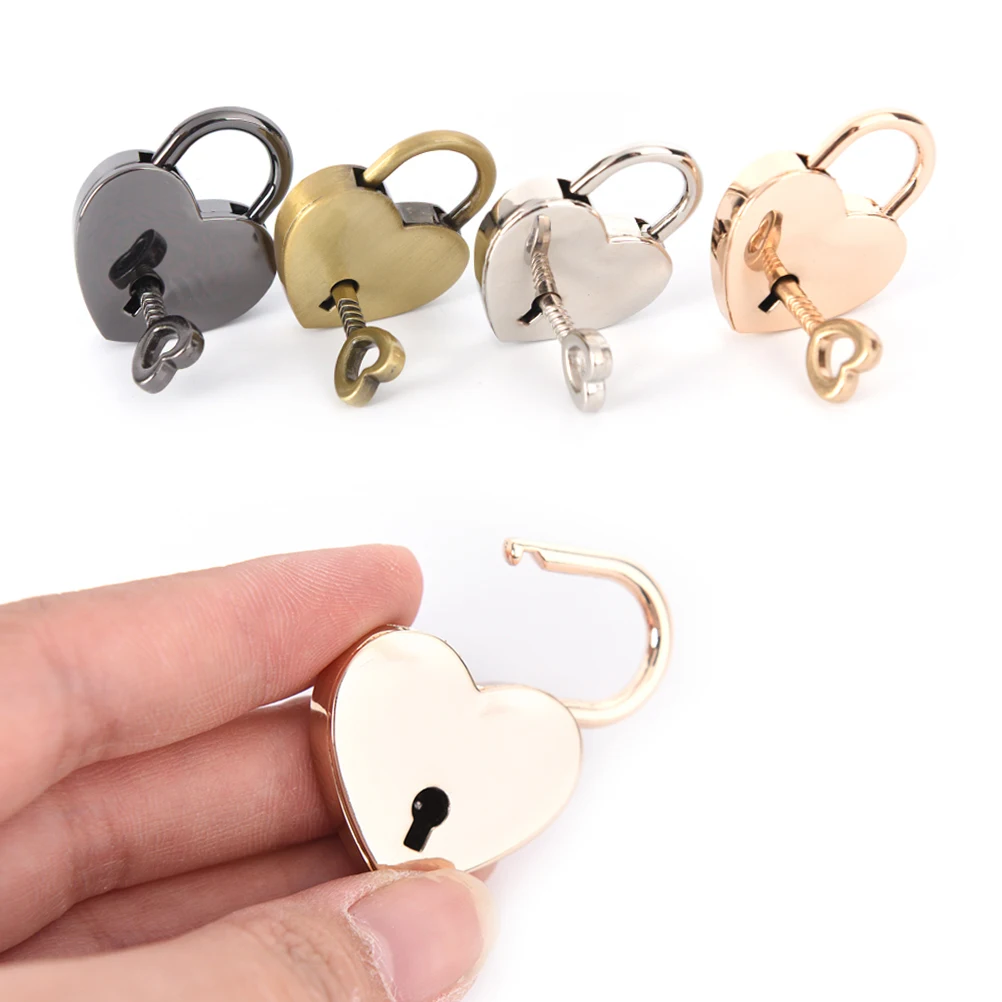 Mini Padlock Small Love Heart Shape Zinc Alloy Suitcase Locker Tiny Luggage Bag Case Lock With Keys |