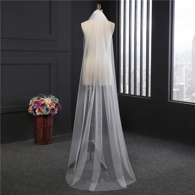 

AYiCuthia 2018 Cheap 2M Cut Edge White Long Bridal Veils One Layer Cheap Comb 1T Wedding Veils with Comb TS7