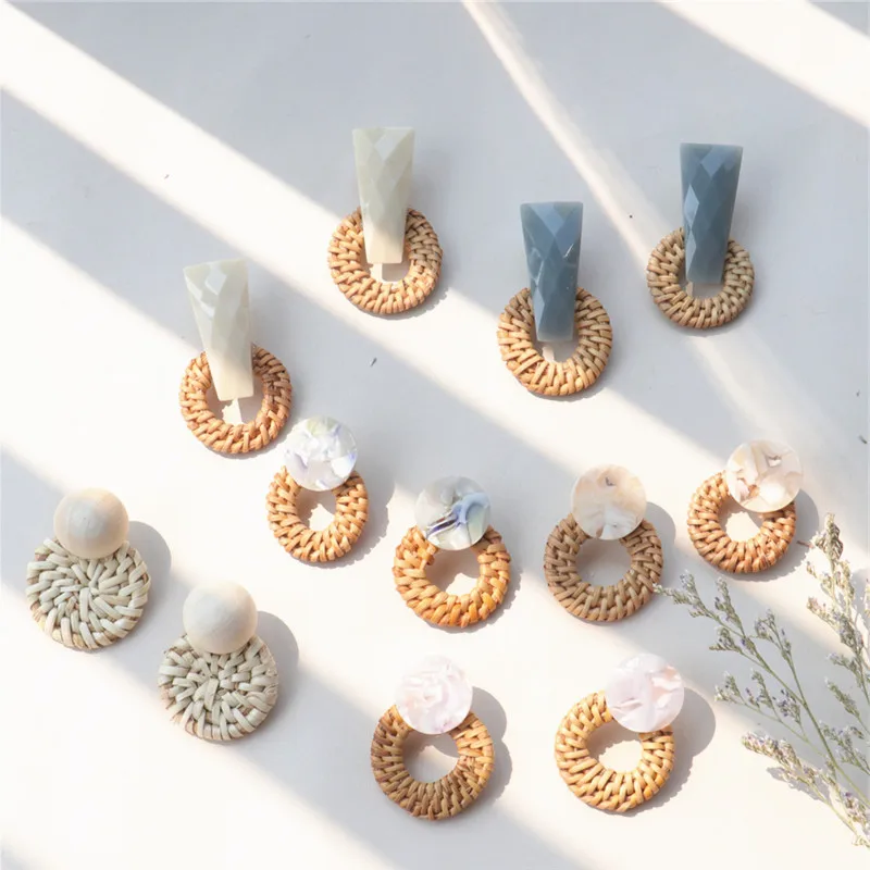 

QUMORAIN Korea Handmade Irregular Acrylic Stone Wooden Big Hollow Out Round Circle Rattan Straw Weave Drop Earrings for Women