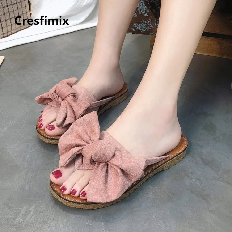 Women Cute Spring & Summer Soft & Comfortable Flip Flops Lady Casual Stylish Rubber Bottom Beach Flip Flops Cool Flip Flop E2392