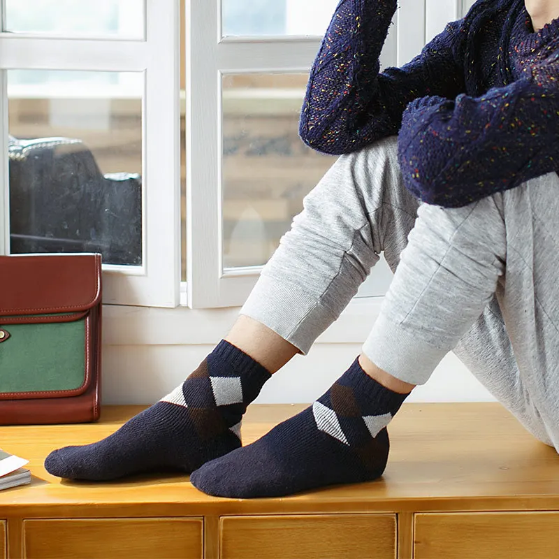 Mantieqingway Male Plaid Printed Socks for Mens Suits Business Dress Wool Socks Casual Mens Wool