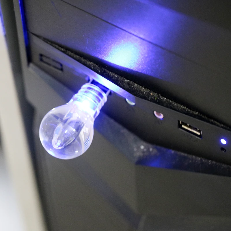 Дешевый Новая лампочка модель usb флеш накопитель usb 2,0 memory stick светящаяся лампа Флешка 64 ГБ 8 ГБ 16 ГБ Гб 32 ГБ брелок usb креативный подарок