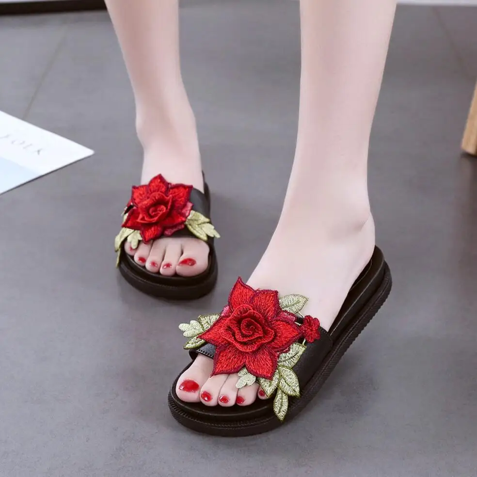 

Koovan Women's Slippers 2019 Summer New Embroidery Flat Sandals Women's Fashion Wear Slippers Flower Summer Shoes For Girls