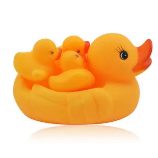 музыкальная уточка игрушка. игрушка-каталка "уточка на колёсах" целлулоид. игрушка катающиеся уточки. музыкальная игрушка "утка". горка playgo утенок.