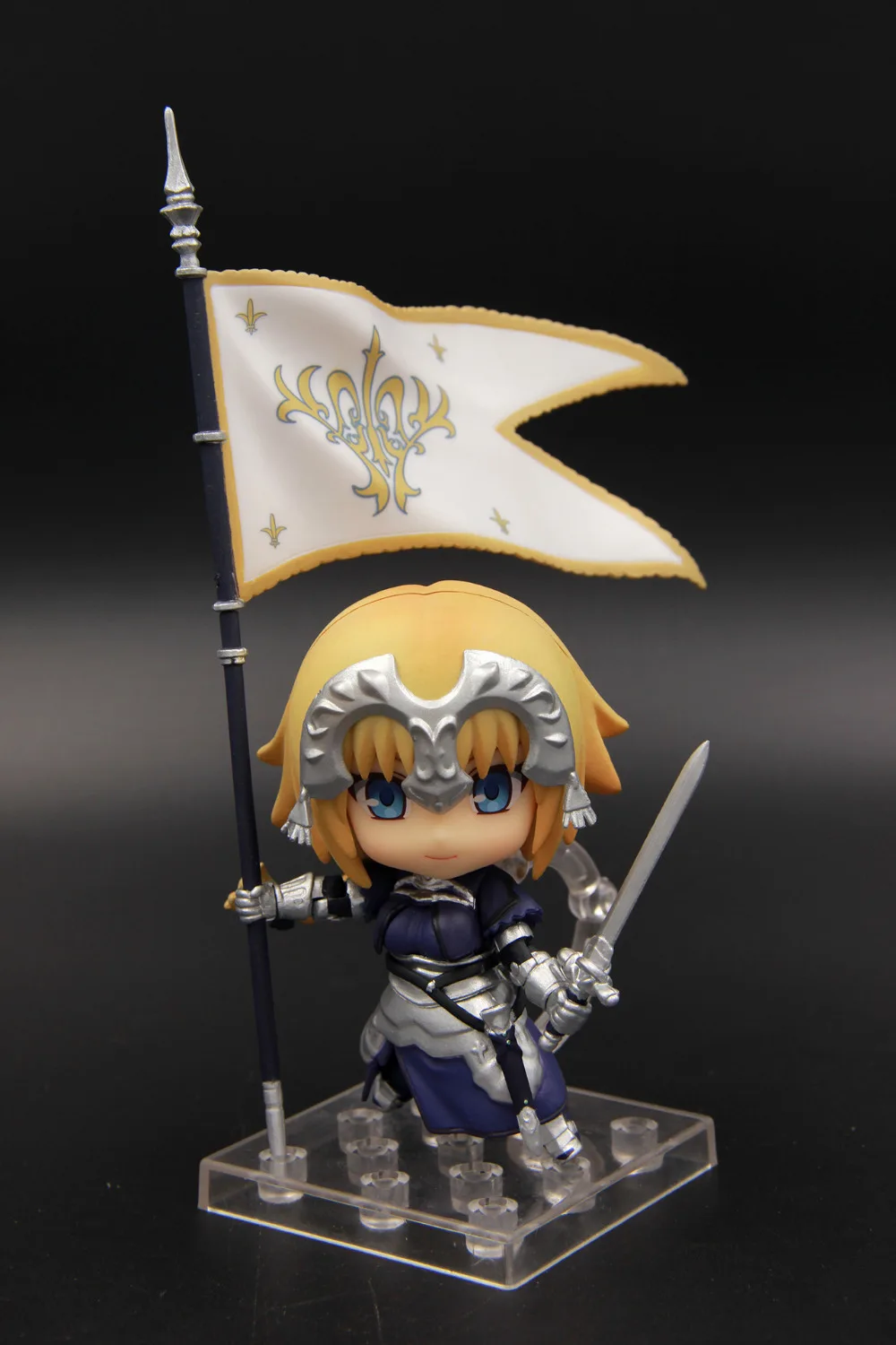 

Anime Figure 10CM Fate / Grand Order Nendoroid Joan of Arc Jeanne d' Arc Suzakey 650 PVC Action Figure Collectible Model Toy