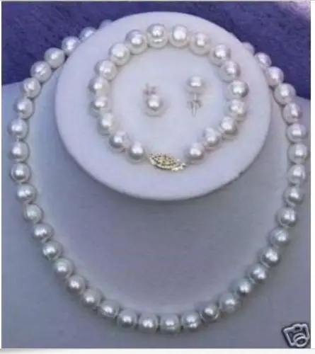 

Free Shipping >>>>>7-8mm Real White Cultured Pearl Necklace Bracelet Earring Set
