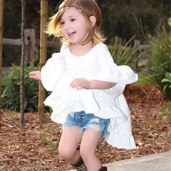 

Jilly 2019 New Spring cotton for girls 2~8 years baby cut white petal flare sleeve princess dress flower party girl summer dress