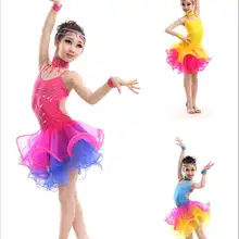 Новое поступление детский профессиональный Костюмы для латиноамериканских танцев платье для танцев Детские сверкающими конкурс показать костюм Обувь для девочек Костюмы для латиноамериканских танцев платье 3 цвета Свободна