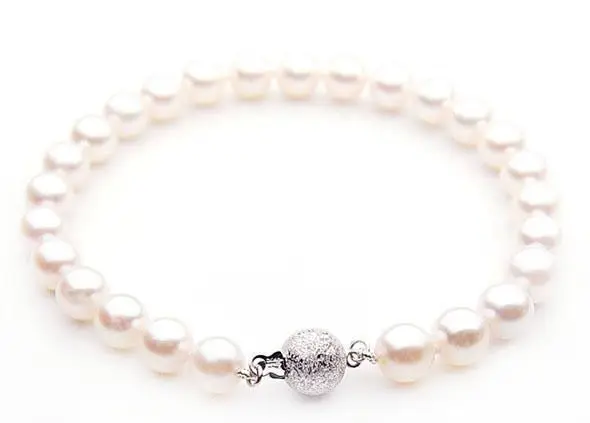 

elegant 10-11mm round genuine south seas white pearl bracelet 7.5-8inch