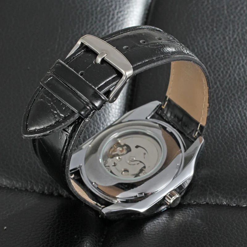 men watch 8