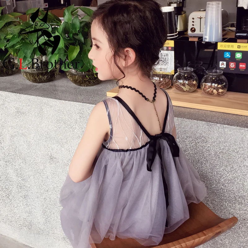 

Sleeveless Children Girls Party Dress Backless V-neck Mesh Clothing Fashion Kids Summer Dresses Birthday Banquet Ball Gowns S127