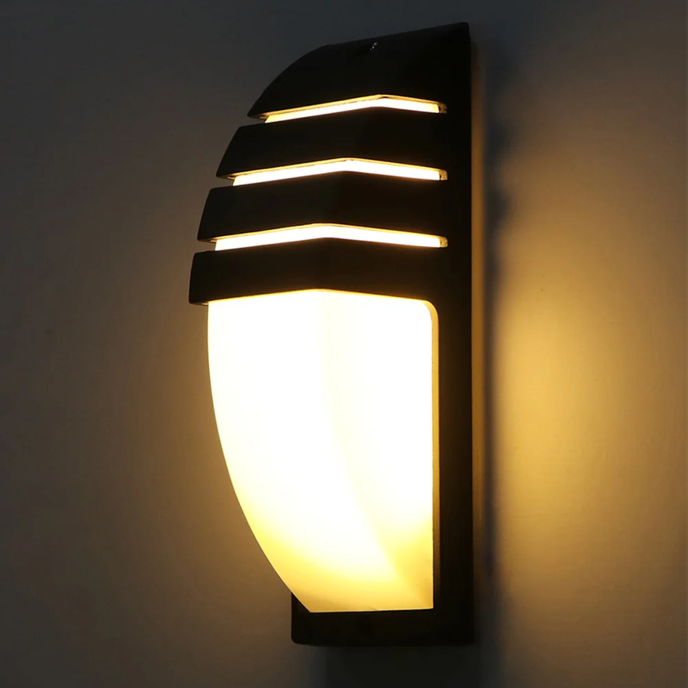 

Half Stripe Modern Decoration Wall Light Aluminum Alloy Indoor Outdoor Waterproof COB LED Garden Eye Protection