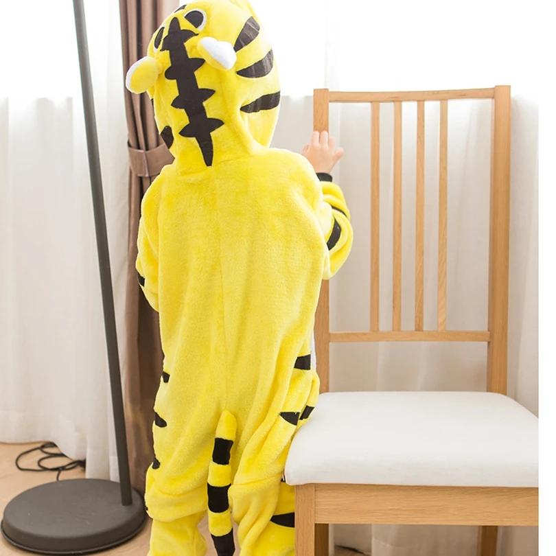 Kids Animal Pajama Onesie Pyjamas Yellow Tiger Cos Costume Hooded Pijama Flannel Full Sleepwear best nightgowns