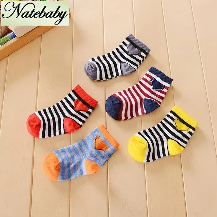 2016 factory wholesale multicolor classical striped design soft children cotton socks NB0321