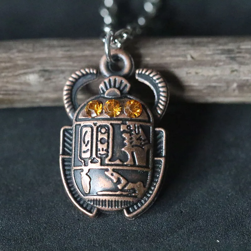 

Egyptian Scarab Beetle With Rhinestones Charms Alloy Pendants Necklaces Vintage Antique Silver Jewelry Gift New 1PCS