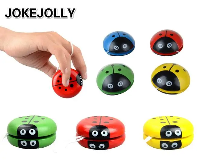 

Four colors ladybird Yo Yo ball Blue green red yellow Ladybug YOYO creative toys wooden Yo Yo toys for children GYH