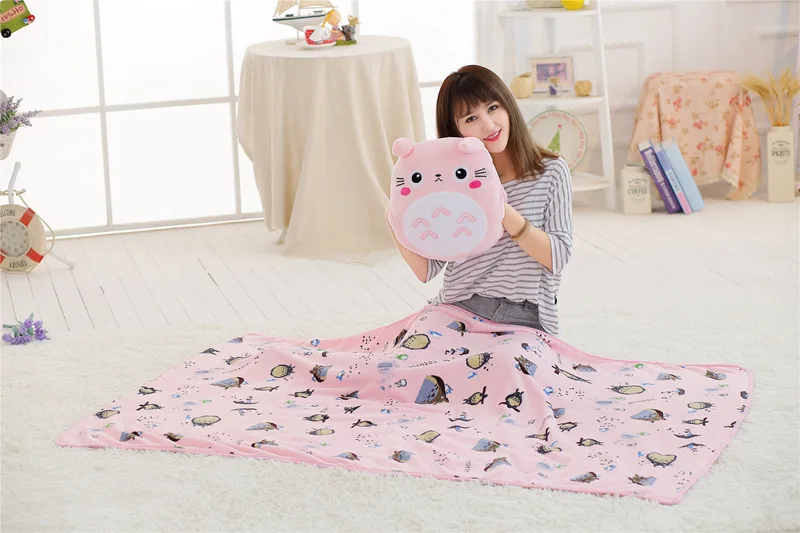 Travesseiro com Cobertor 3 em 1 Japão Pelúcia Totoro Bonito Macio Flanela Recheado Mão Mais Quente Almofada Pendurado Ornamento Boneca Brinquedo 1pcs 14 flanela travesseiro com cobertor 3 em 1