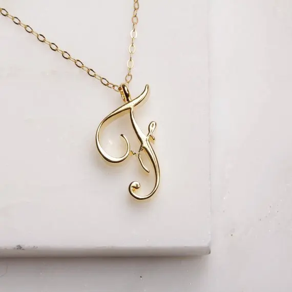 

Tiny F Letter Necklace Alphabet Cursive F Monogram Necklace Charm Chain Jewelry for Friends