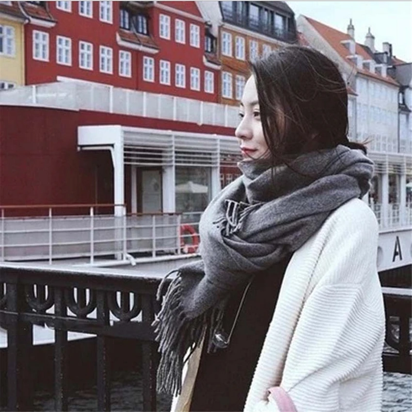 

High quality women new fashion Canada Wool Scarf Solid Unisex Tassels Pashmina lady&men autumn winter Korean Scarves shawl wrap