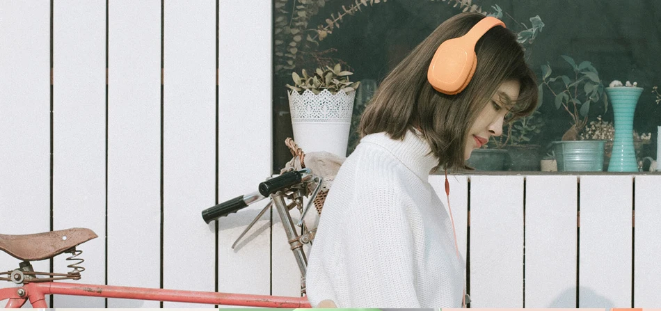 Headphones_05