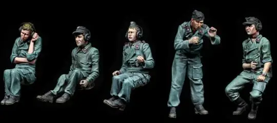 

1/35 Resin Kits WWII Panther Crew in Action Normandy 5pcs/set (no tank)