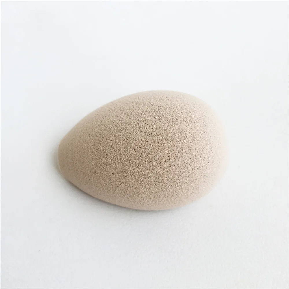 Fenty Beauty Precision Makeup Sponge 100 _ 8