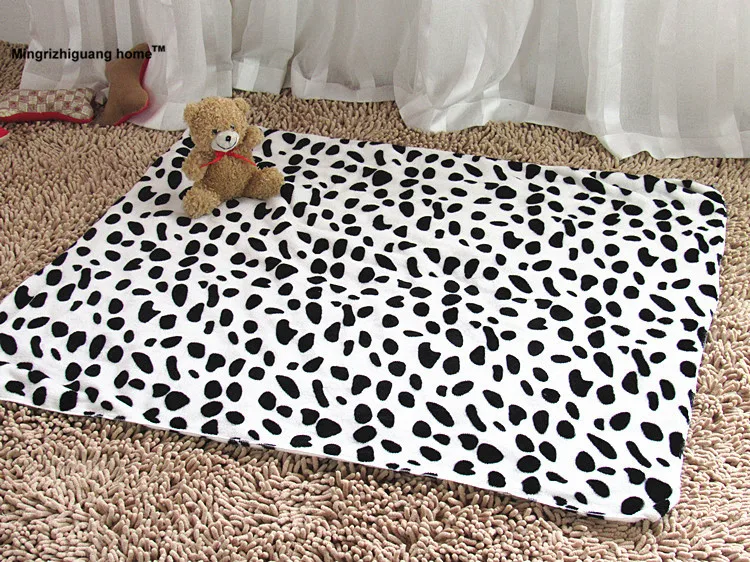 1PC Warm Pet Bed Mat Cover Small Medium Large Towls Paw Handcrafted Print Cat Dog Fleece Soft Blanket Puppy Winter OZ 005 | Дом и сад