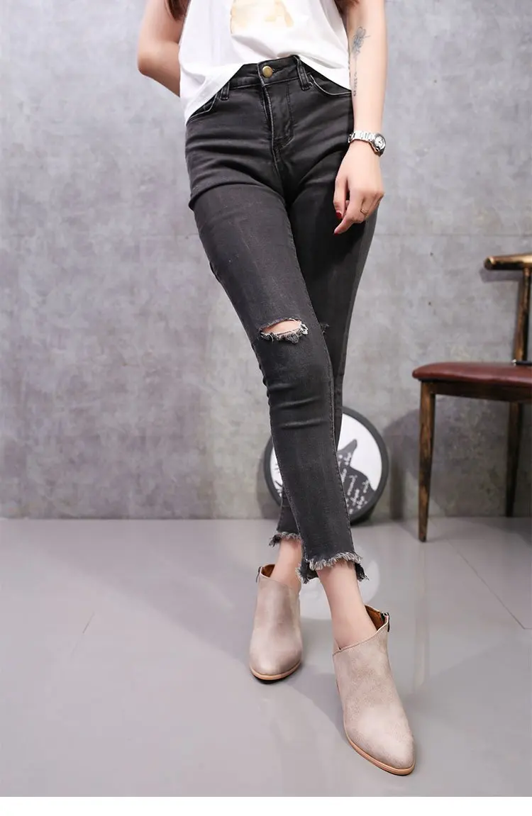 9089119934_288414673