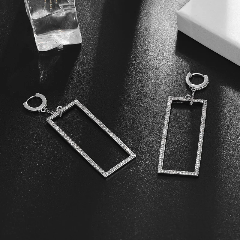 

Hot Selling Girls Drop Dangle Earrings Hollow Square Zircon Decorative Brincos Ear Accessories Stylish Girls Drop Earrings