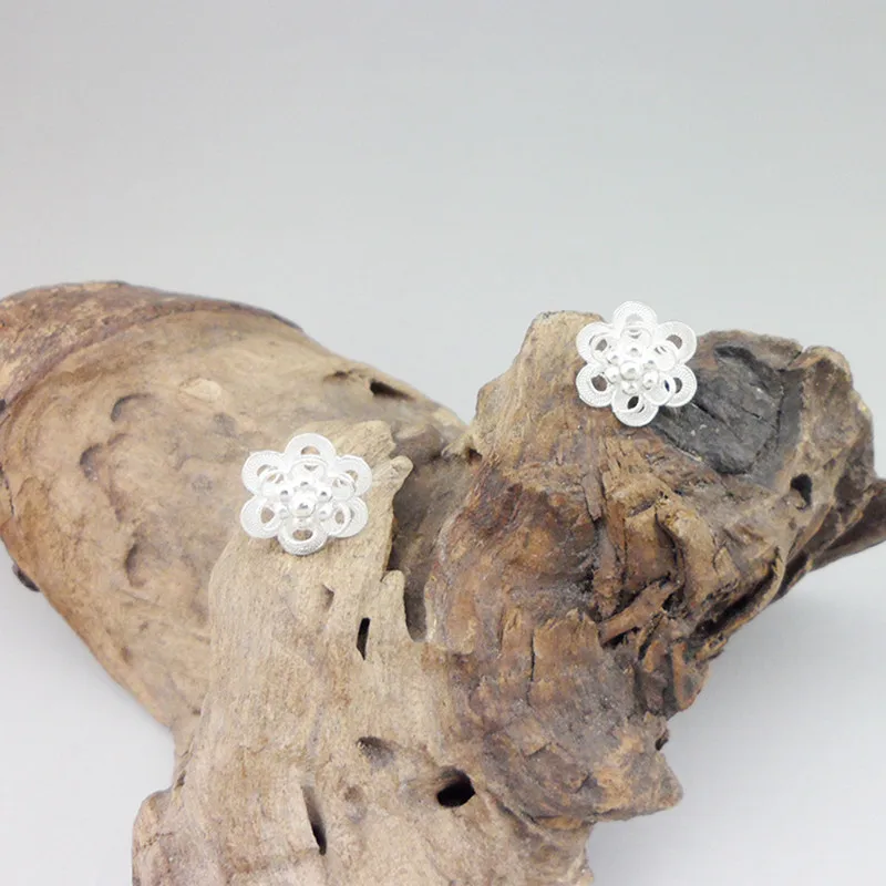 

Small Stud Earrings Flowers Chinese Handmade Ethnic Miao Jewelry 999 Sterling Silver Earing Studs Ear Tips China Air Express
