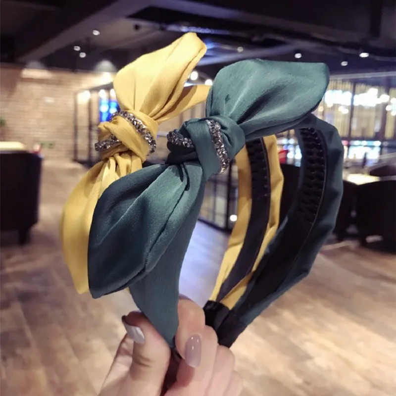 

Minar new High-end hair accessories Korean simple pure color fabric art set with super flash rabbit ears bow with teeth hair hoo