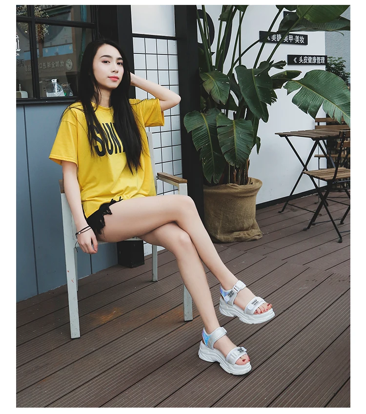 10 (18)