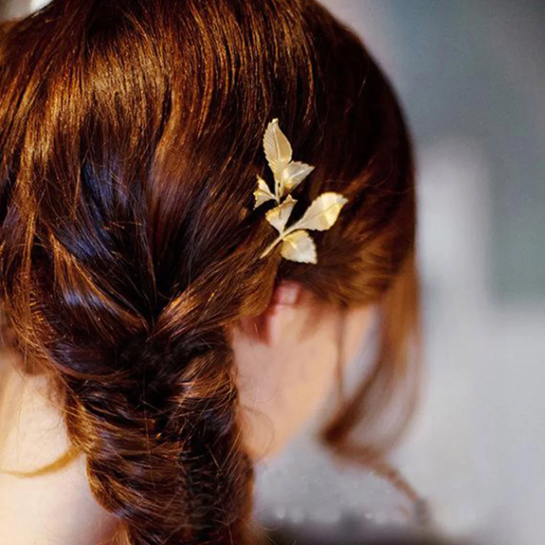 

1PC Lovely Leaves Golden Metal Elegant Hairpin Hair Pins Hair Clips Headdress Hair Accessory for Girls Kids Kids