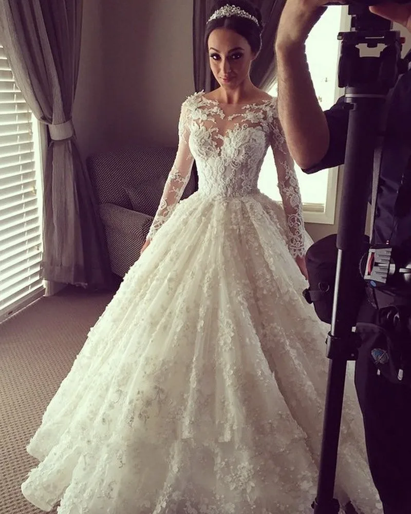 Elegant-Lace-Ball-Gown-Wedding-Dress-2015-Bridal-Gowns-Vintage-Vestidos-De-Novia-Muslim-Wedding-Dress (2)